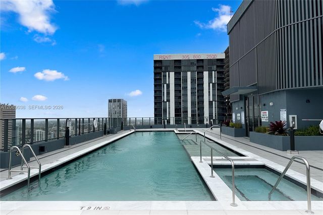121 NE 5th Street 2109, Miami, FL 33132