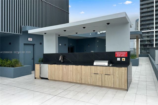 121 NE 5th Street 2109, Miami, FL 33132