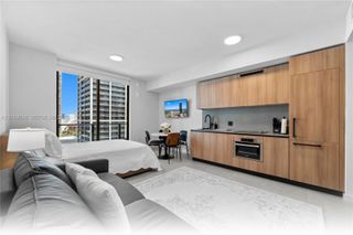 121 NE 5th Street 2109, Miami, FL 33132
