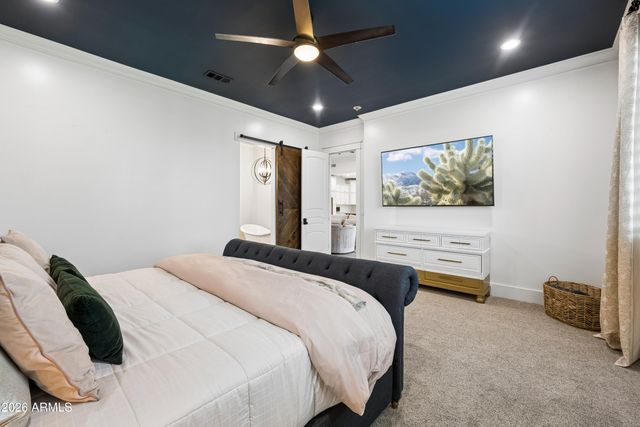 716 W MADDOCK Road, Phoenix, AZ 85086