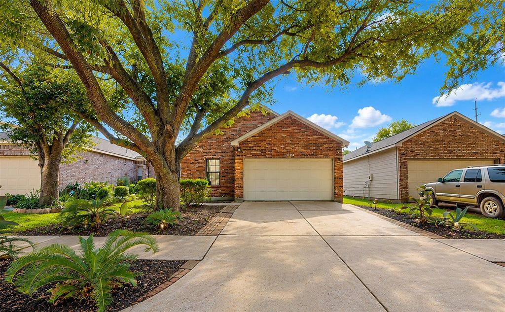 13734 Repa Lane, Houston, TX 77014
