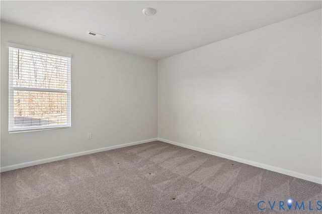 7664 Lovegrass Ter, New Kent, VA 23124