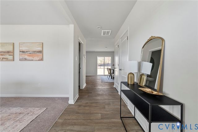 7664 Lovegrass Ter, New Kent, VA 23124