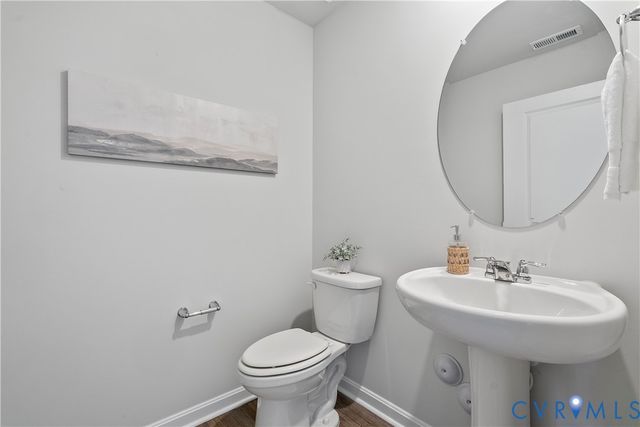 7664 Lovegrass Ter, New Kent, VA 23124