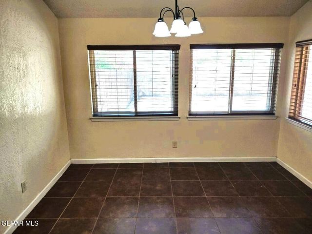 1913 Bobby Jones Drive D, El Paso, TX 79936