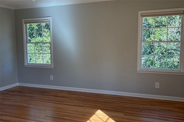 301 E Valley Drive, Marietta, GA 30068