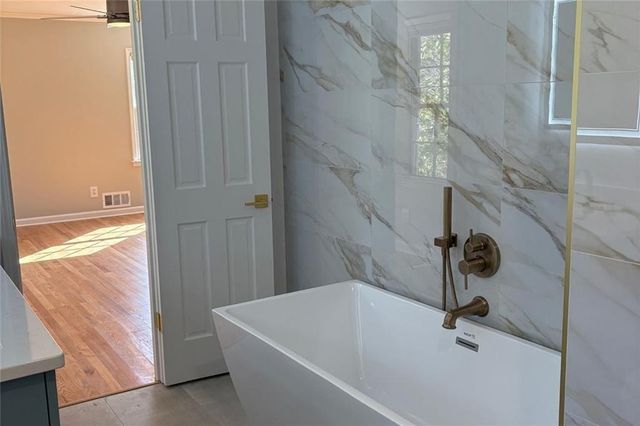 301 E Valley Drive, Marietta, GA 30068