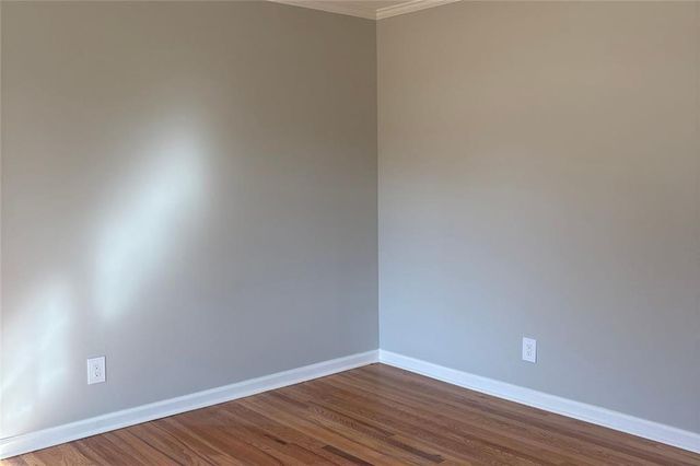 301 E Valley Drive, Marietta, GA 30068