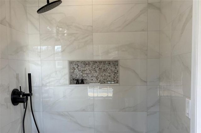 301 E Valley Drive, Marietta, GA 30068