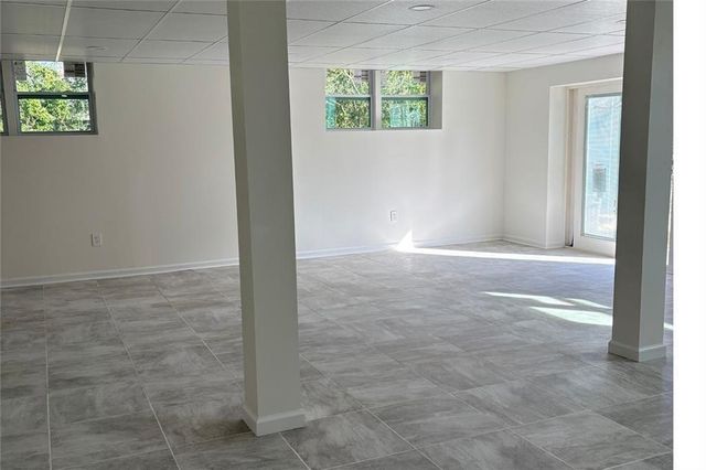 301 E Valley Drive, Marietta, GA 30068