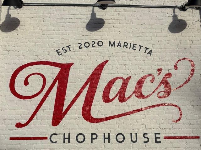 301 E Valley Drive, Marietta, GA 30068