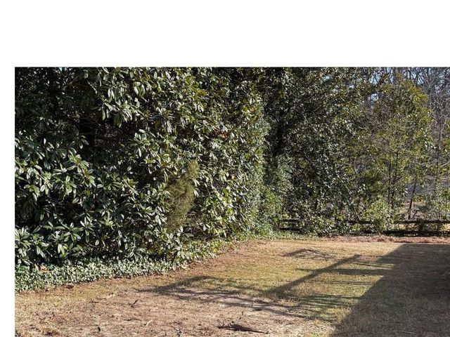 301 E Valley Drive, Marietta, GA 30068