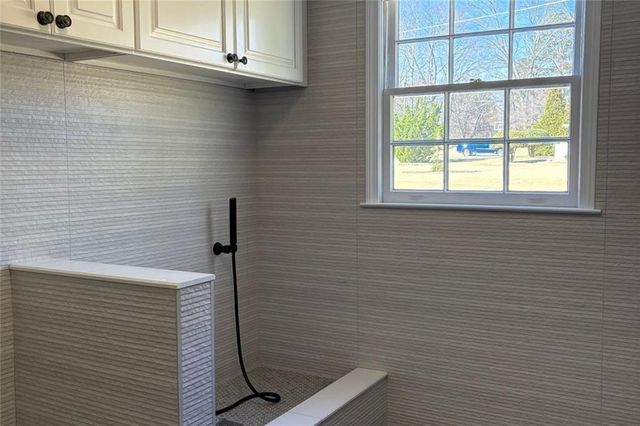 301 E Valley Drive, Marietta, GA 30068