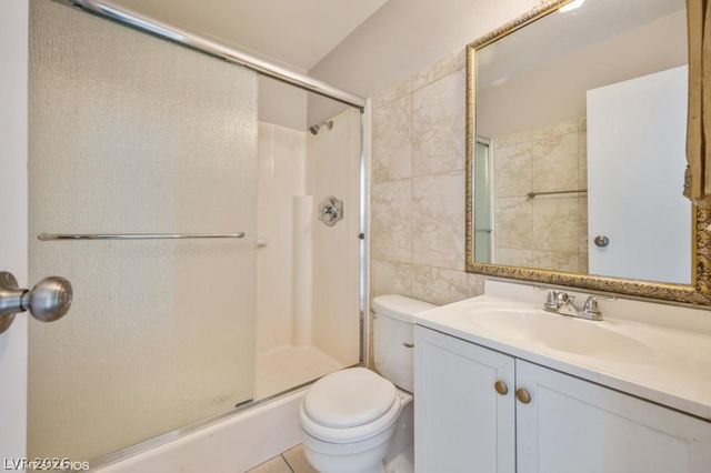 745 North Royal Crest Circle 157, Las Vegas, NV 89169