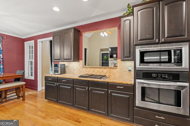 100 London Berry Court, Tyrone, GA 30290