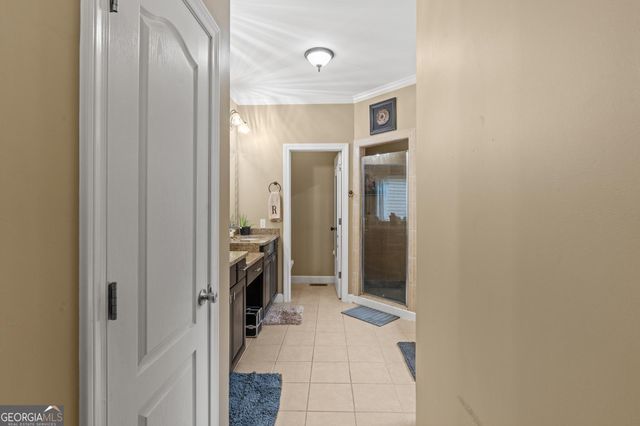 100 London Berry Court, Tyrone, GA 30290