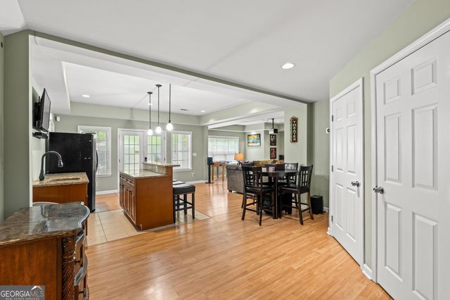 100 London Berry Court, Tyrone, GA 30290