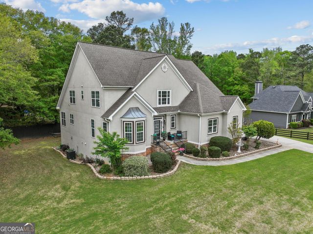 100 London Berry Court, Tyrone, GA 30290