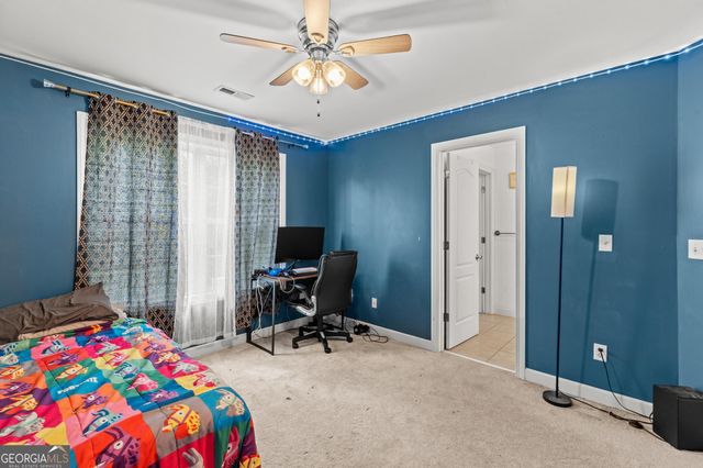 100 London Berry Court, Tyrone, GA 30290