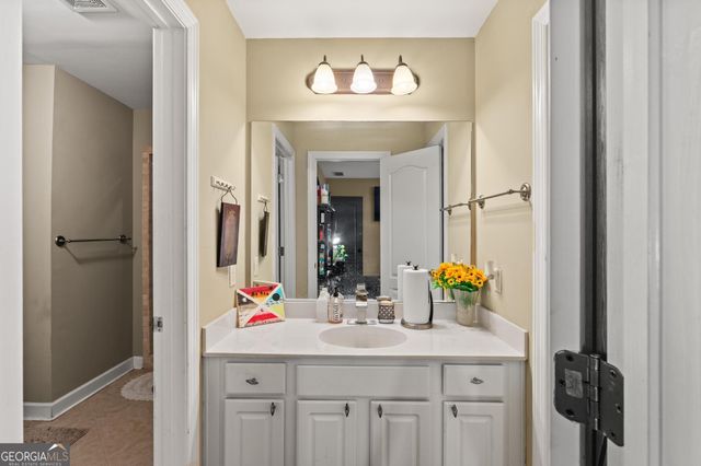 100 London Berry Court, Tyrone, GA 30290