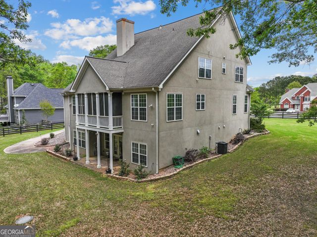 100 London Berry Court, Tyrone, GA 30290