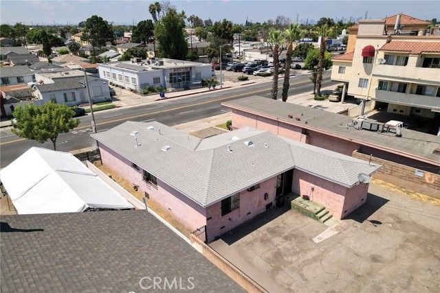 10016 California, South Gate, CA 90280