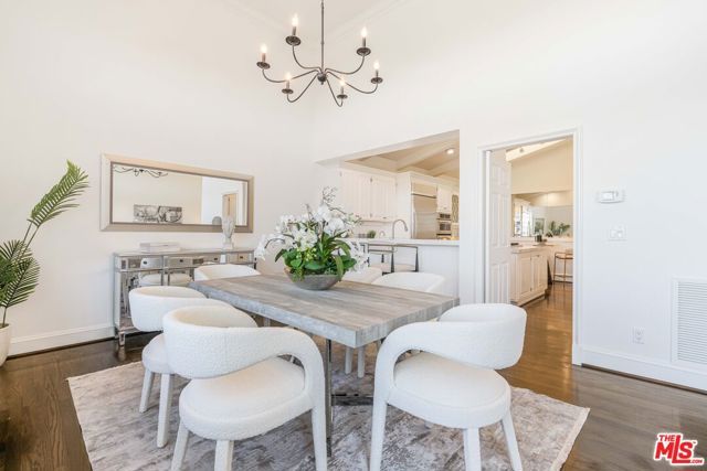 2204 The Terrace, Los Angeles, CA 90049