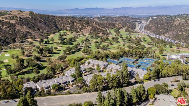 2204 The Terrace, Los Angeles, CA 90049