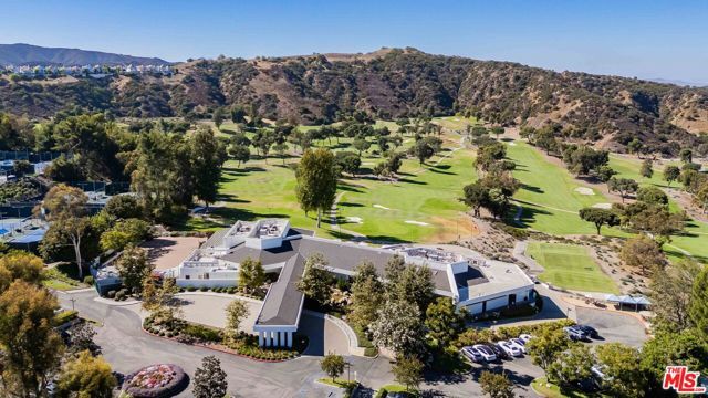 2204 The Terrace, Los Angeles, CA 90049