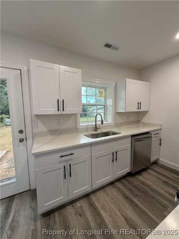 206 E Prospect Avenue, Raeford, NC 28376