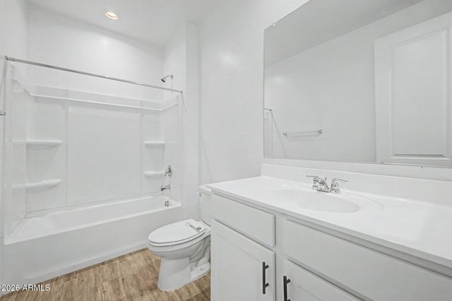 9432 E SPIRAL Avenue, Mesa, AZ 85212