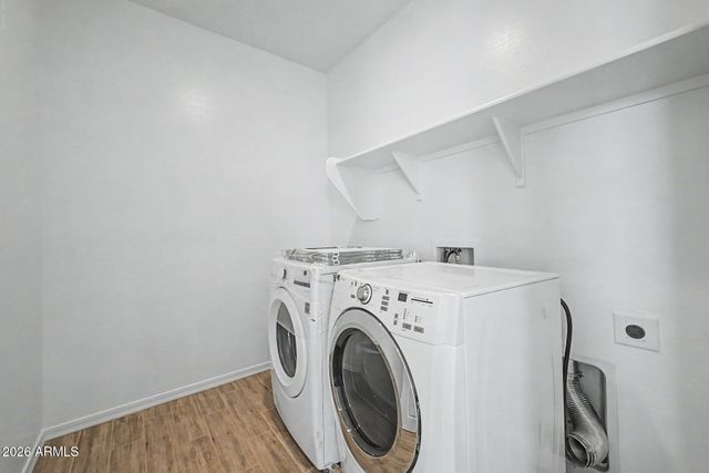 9432 E SPIRAL Avenue, Mesa, AZ 85212