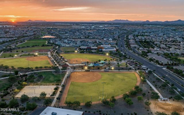 9432 E SPIRAL Avenue, Mesa, AZ 85212