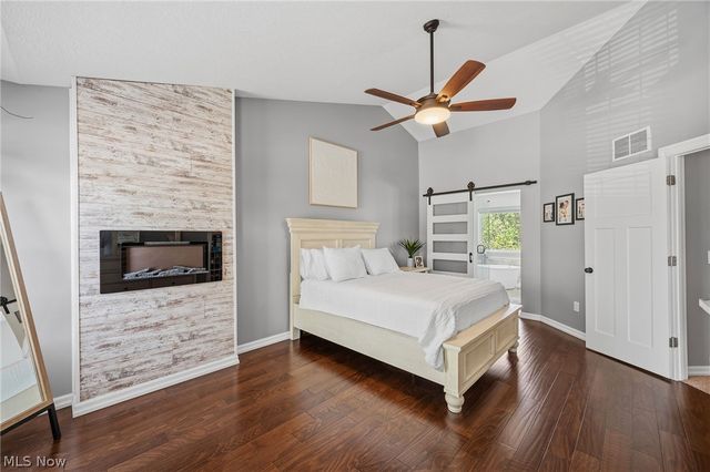 1029 Wood Park Lane, Brunswick, OH 44212