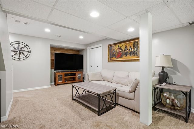 1029 Wood Park Lane, Brunswick, OH 44212