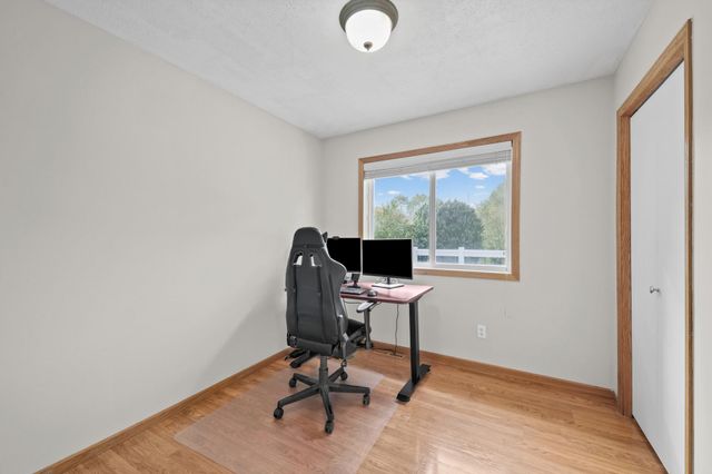 674 Lois Lane, Lino Lakes, MN 55014