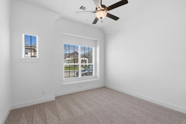 11816 South Pavillion Drive, Mont Belvieu, TX 77523