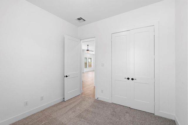 11816 South Pavillion Drive, Mont Belvieu, TX 77523