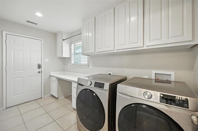 7605 Ramble Wood Trail, Fort Worth, TX 76132