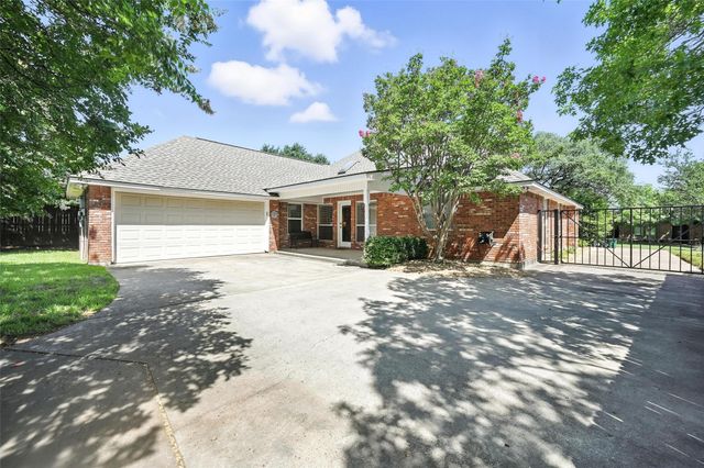 7605 Ramble Wood Trail, Fort Worth, TX 76132
