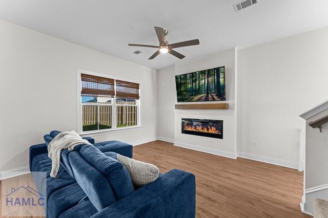 52 Buckingham Drive, Midway, GA 31320