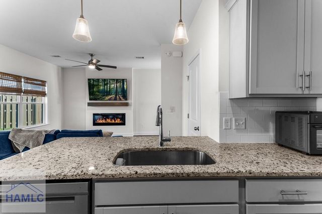 52 Buckingham Drive, Midway, GA 31320