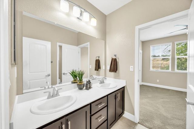 1437 Cummings Way, Folsom, CA 95630