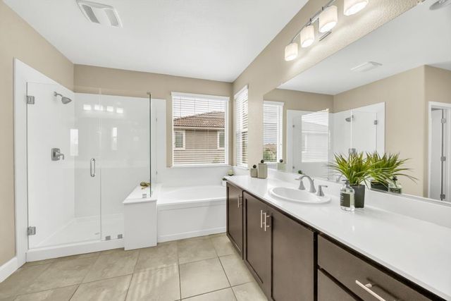 1437 Cummings Way, Folsom, CA 95630