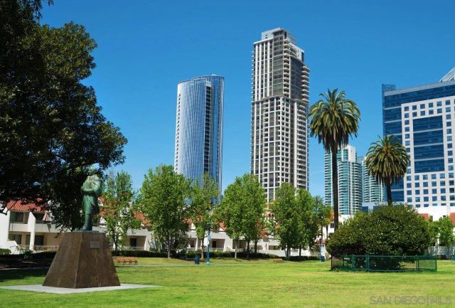 700 W E Street 1903, San Diego, CA 92101