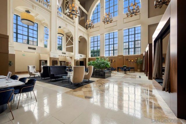 700 W E Street 1903, San Diego, CA 92101