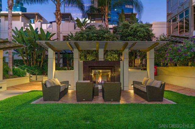 700 W E Street 1903, San Diego, CA 92101