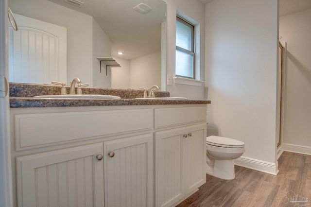 3633 Conley Dr, Cantonment, FL 32533