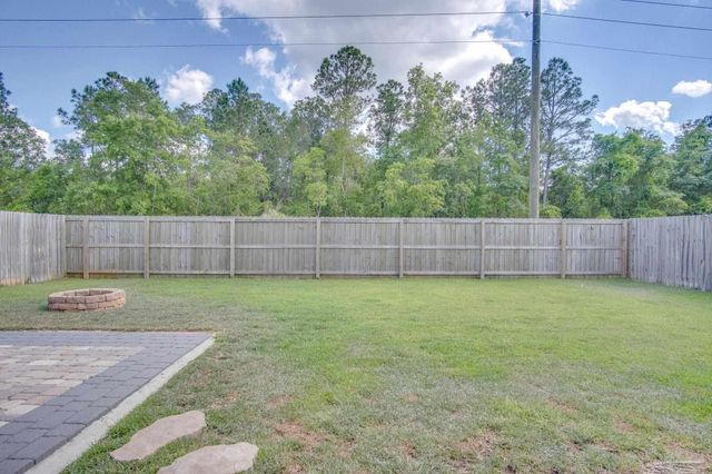 3633 Conley Dr, Cantonment, FL 32533
