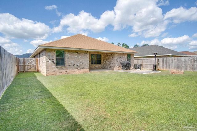 3633 Conley Dr, Cantonment, FL 32533